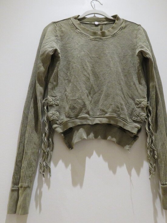 FREE PEOPLE FP ONE Cropped Interlaken Thermal Top Moss Green Small Boho Casual - Picture 12 of 15